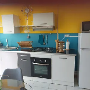  Appartement Le Dominad Bas De 700m Du Bain Chaud Canalsat Gratuit Parking Privé Gratuit Wi Fi Gratuit